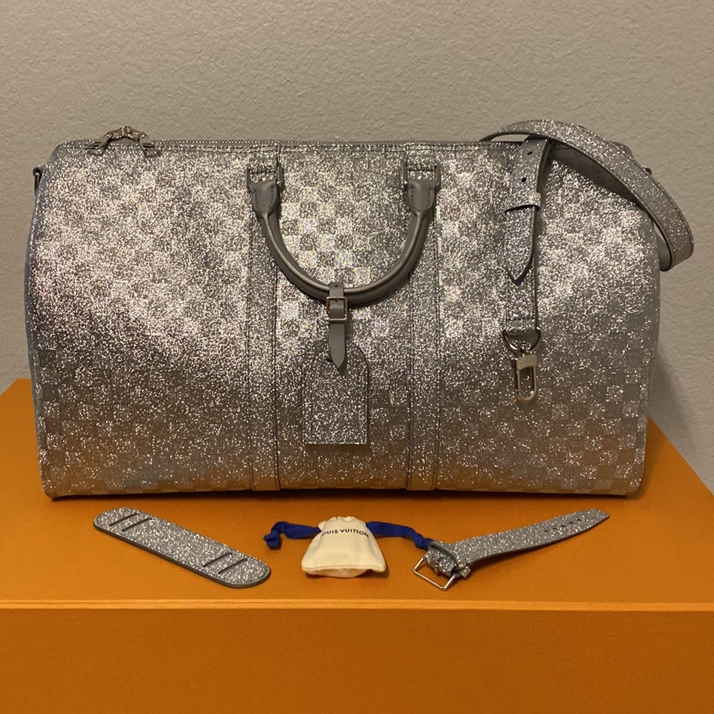 Louis Vuitton Glitter Damier Keepall Mens LV SS22 Runway by Virgil Abloh - Picture 5 of 17